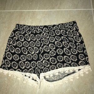 Sunflower pattern shorts in size girls large